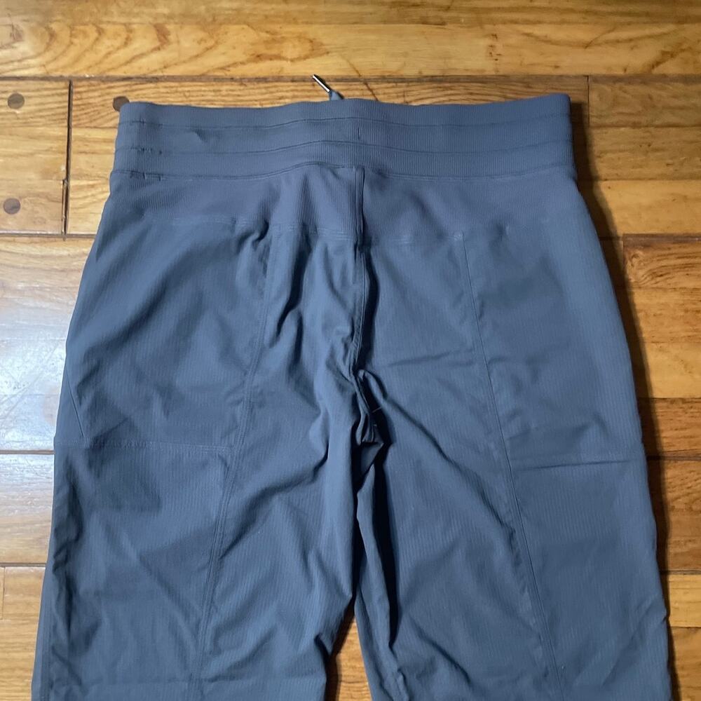 Lululemon Dance Studio Mid-Rise Pant *Regular - Picture 4 of 16